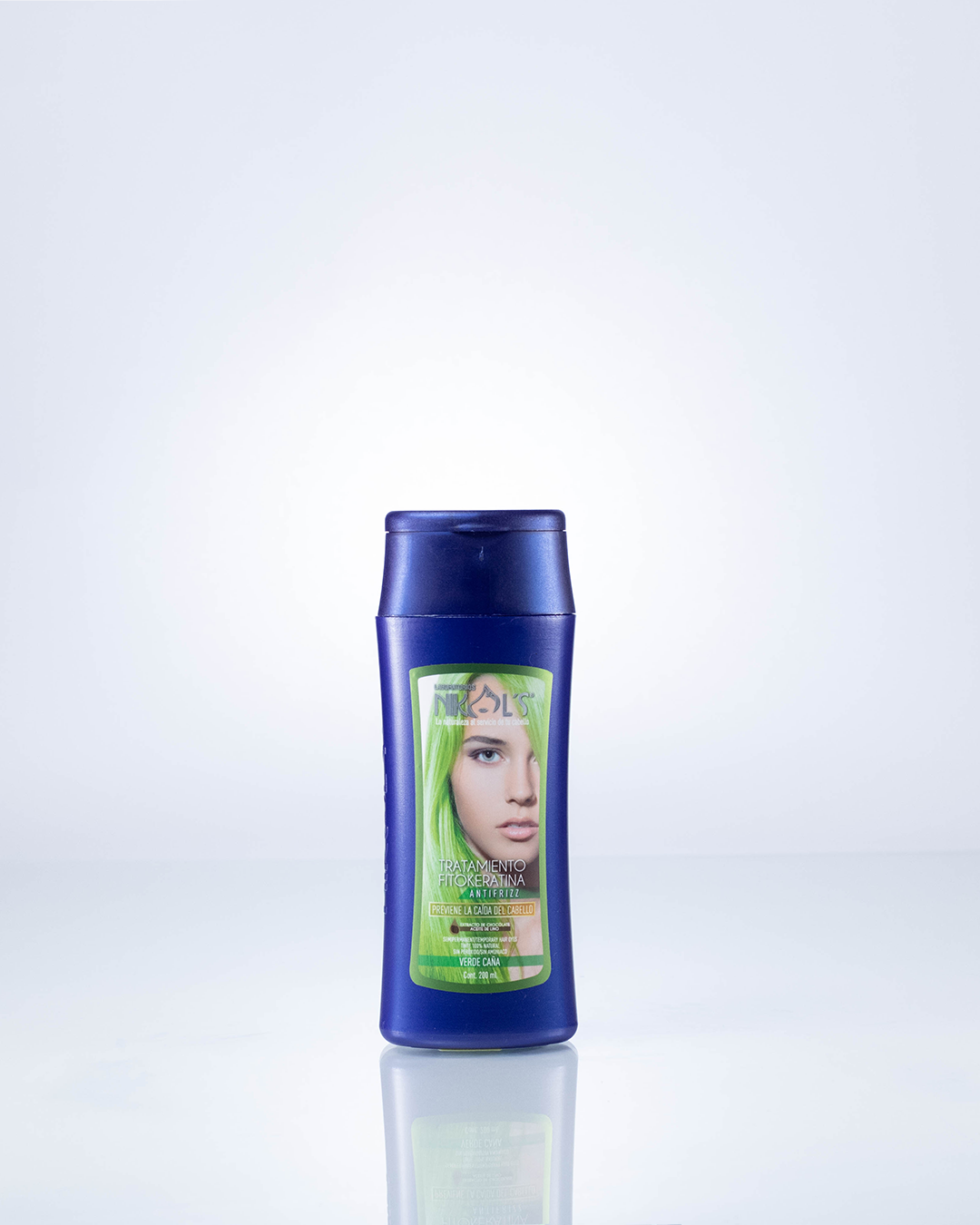 Shampoo tono sobre tono Nikols de 250 ml